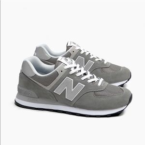NEW BALANCE 574 WOMENS, BARELY WORN